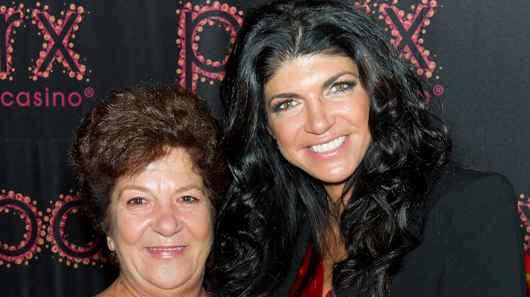 What happened to teresa giudice s mother