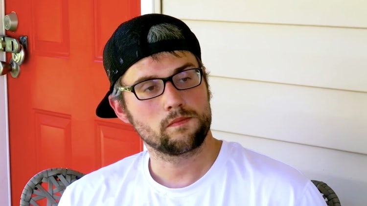 ryan edwards wearing glasses