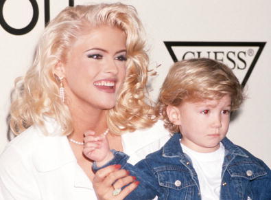 Anna nicole smith son