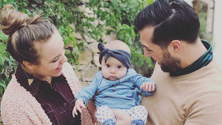 Daddy To The Rescue! Jeremy Vuolo Claps Back At Fan Poking Fun At Felicity's Head Wrap