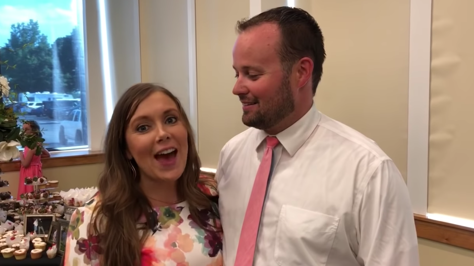 Josh Duggar Smiles At Anna Duggar At Josiah's Wedding