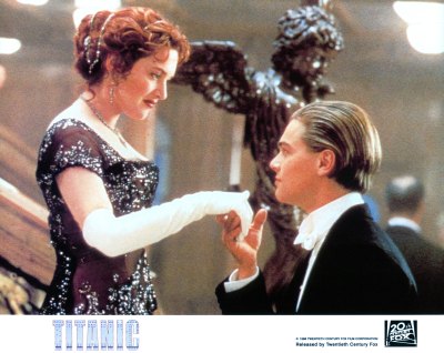 Leonardo Dicaprio Wearing a Suit With Kate Winslet in a Dress