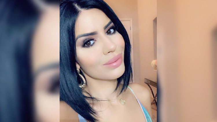90 day fiance star larissa dos santos lima smiles in selfie larissa shares emotional message about marriage to colt johnson